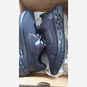 Nike Revolution 6 NN Women’s Size 11 Black Running Shoes New In Box Next Nature